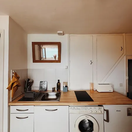 Appartement 2 Pieces Vue Mer Dans Le Quartier Historique De Mentone Esterno foto